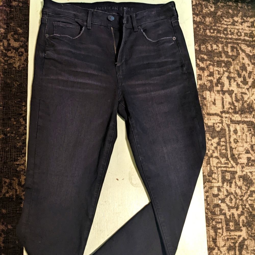 NWOT American Eagle Jeans Size 10 Short